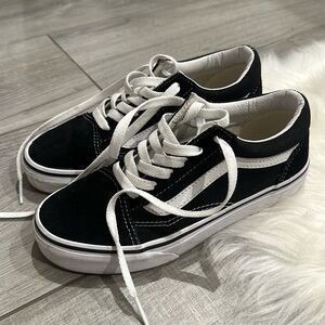 Vans Old Skool Shoes